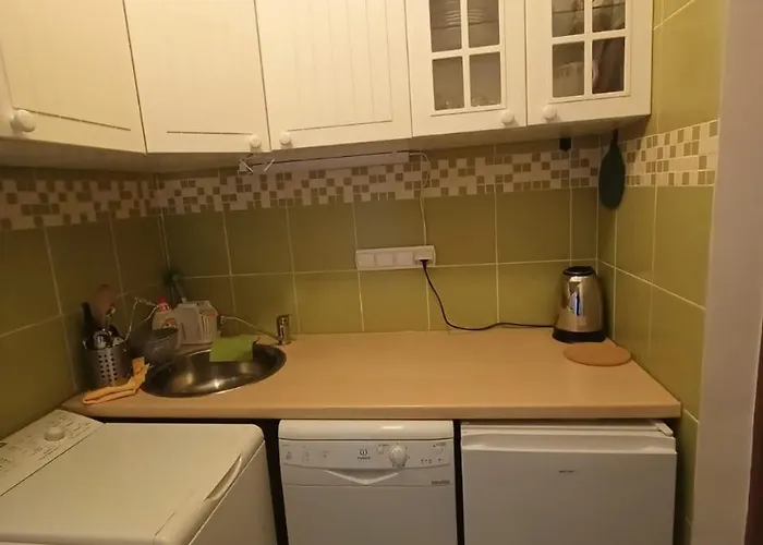 In Heritage Bldg Apartman *